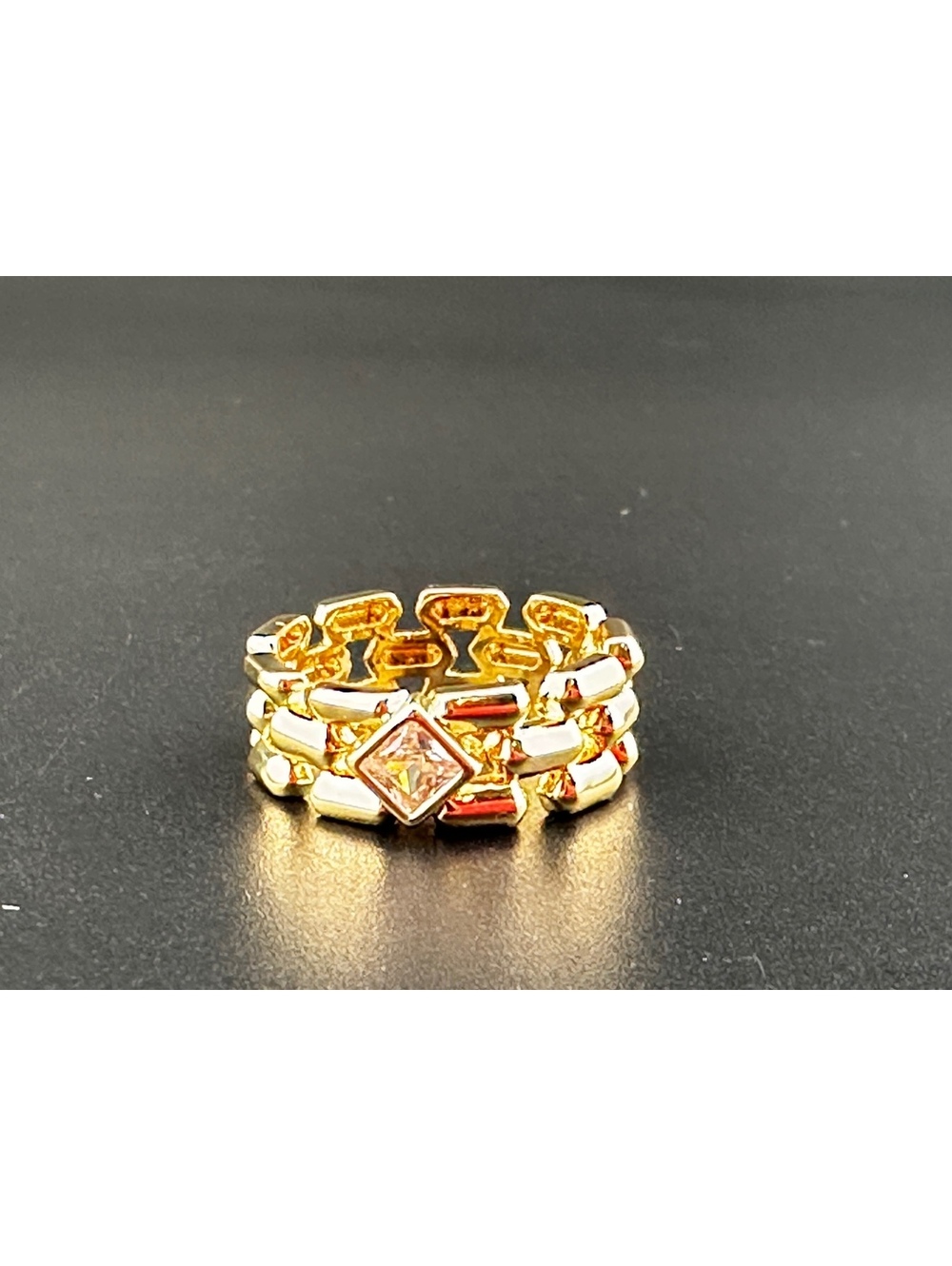 Elegant Gold Tone Link Ring with Square Clear Stone 7.5